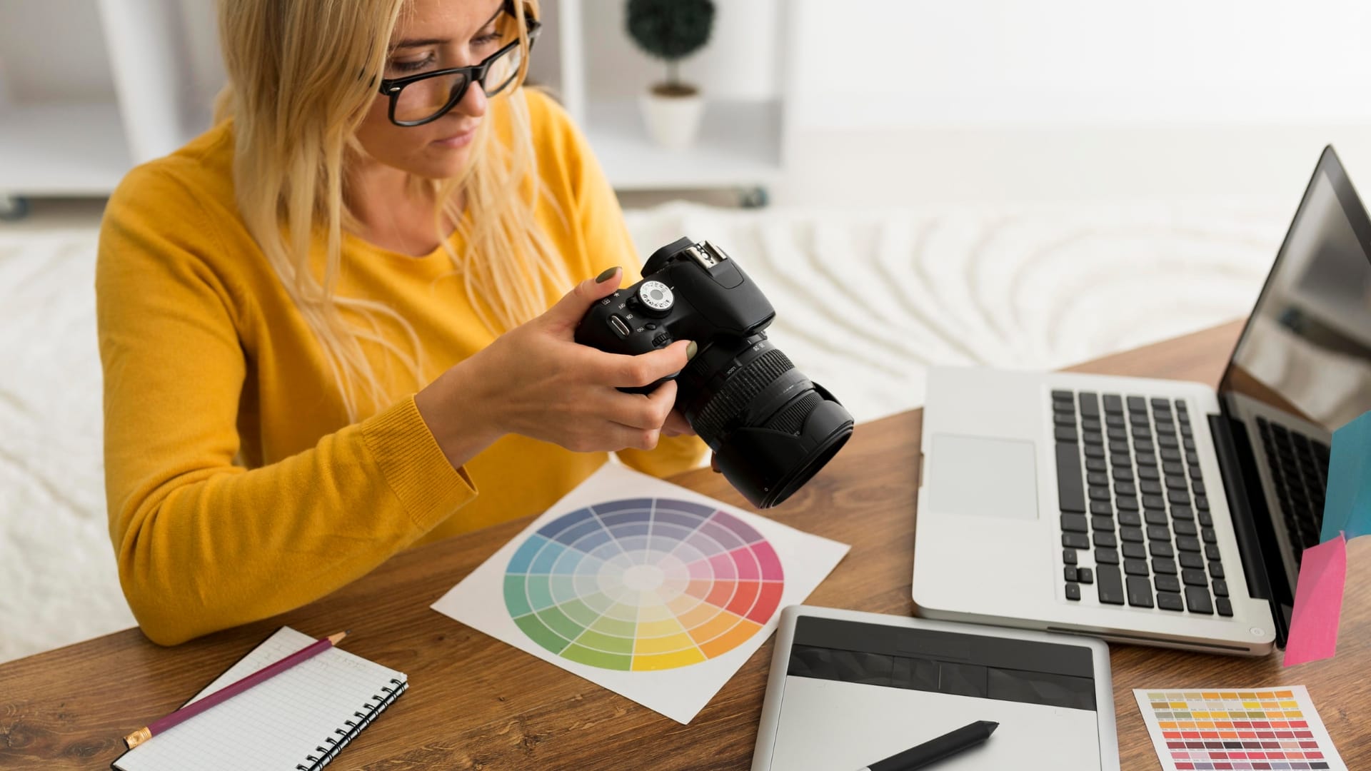 Le rôle du design graphique dans la communication visuelle et l’impression